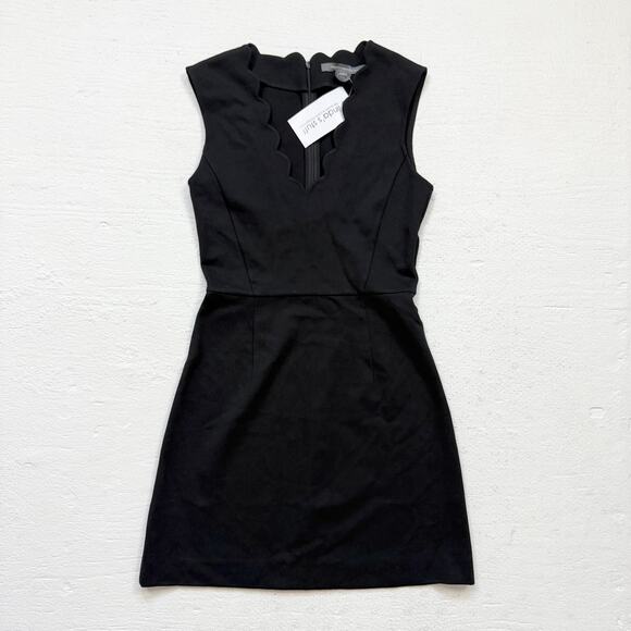 French Connection Black Scallop Neck Mini Dress Size 2 Fit & Flare Stretch - Picture 1 of 8